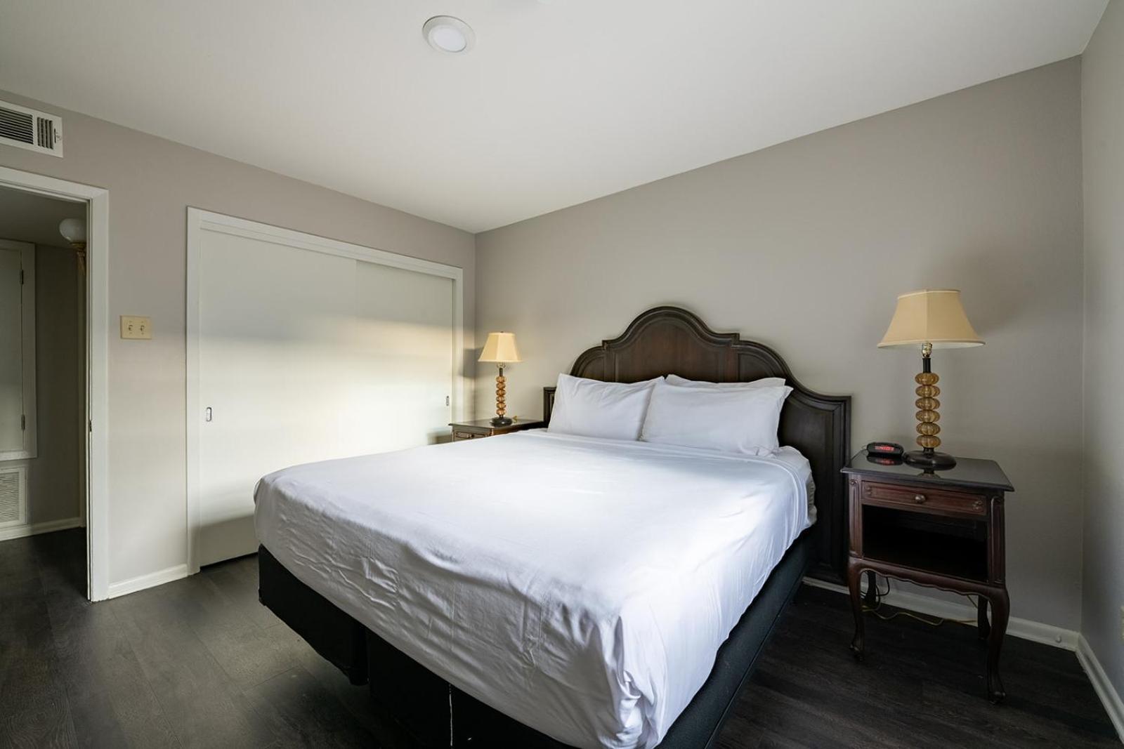 French Quarter Suites Hotel 뉴올리언스 외부 사진