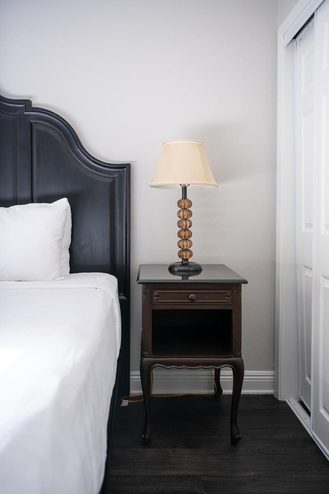 French Quarter Suites Hotel 뉴올리언스 외부 사진