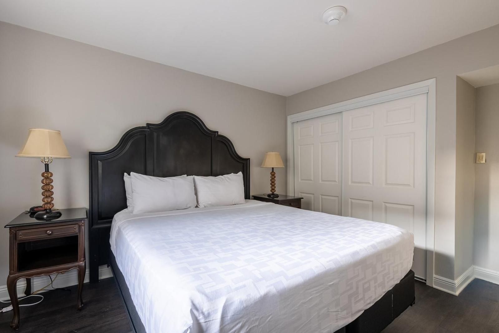 French Quarter Suites Hotel 뉴올리언스 외부 사진