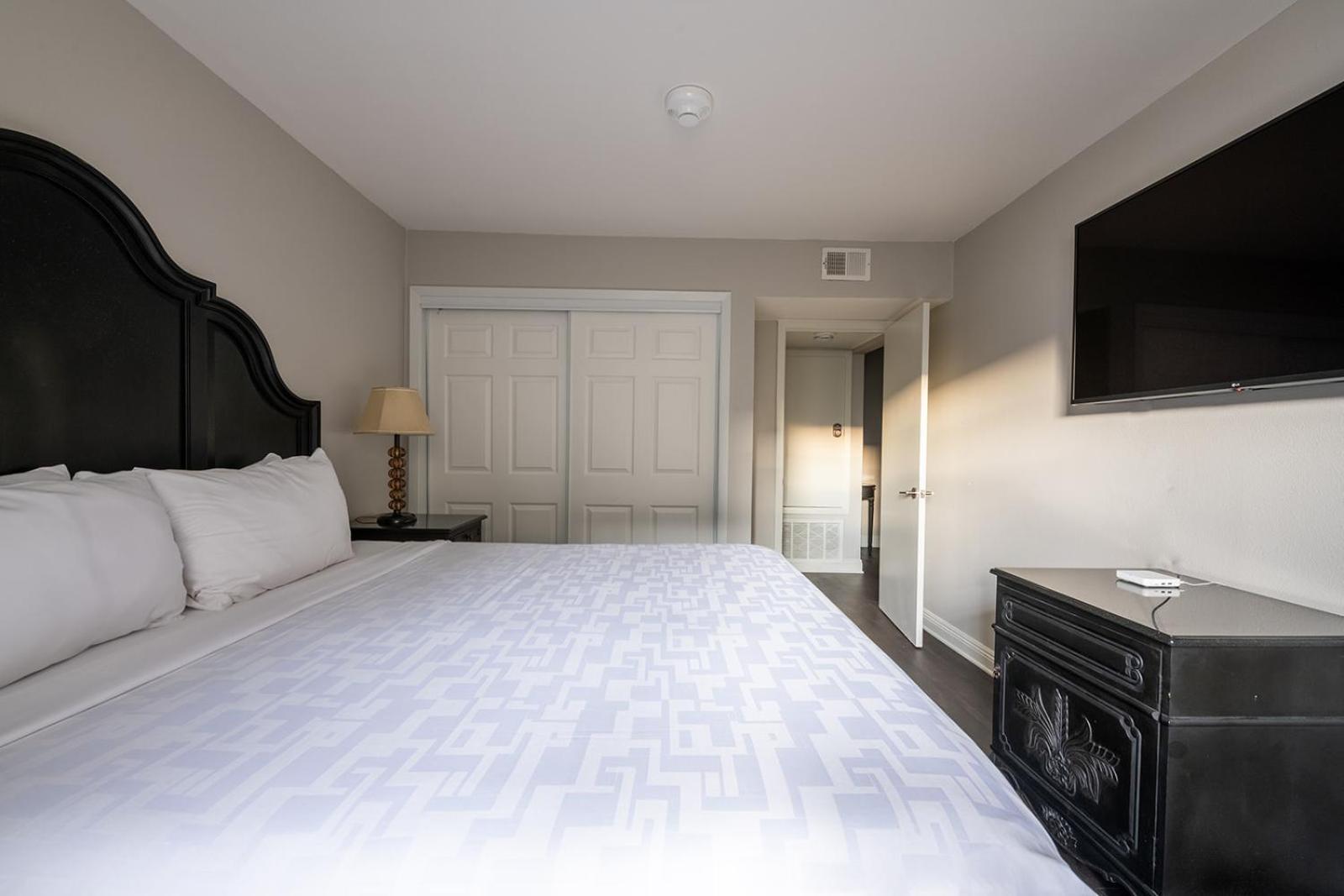 French Quarter Suites Hotel 뉴올리언스 외부 사진