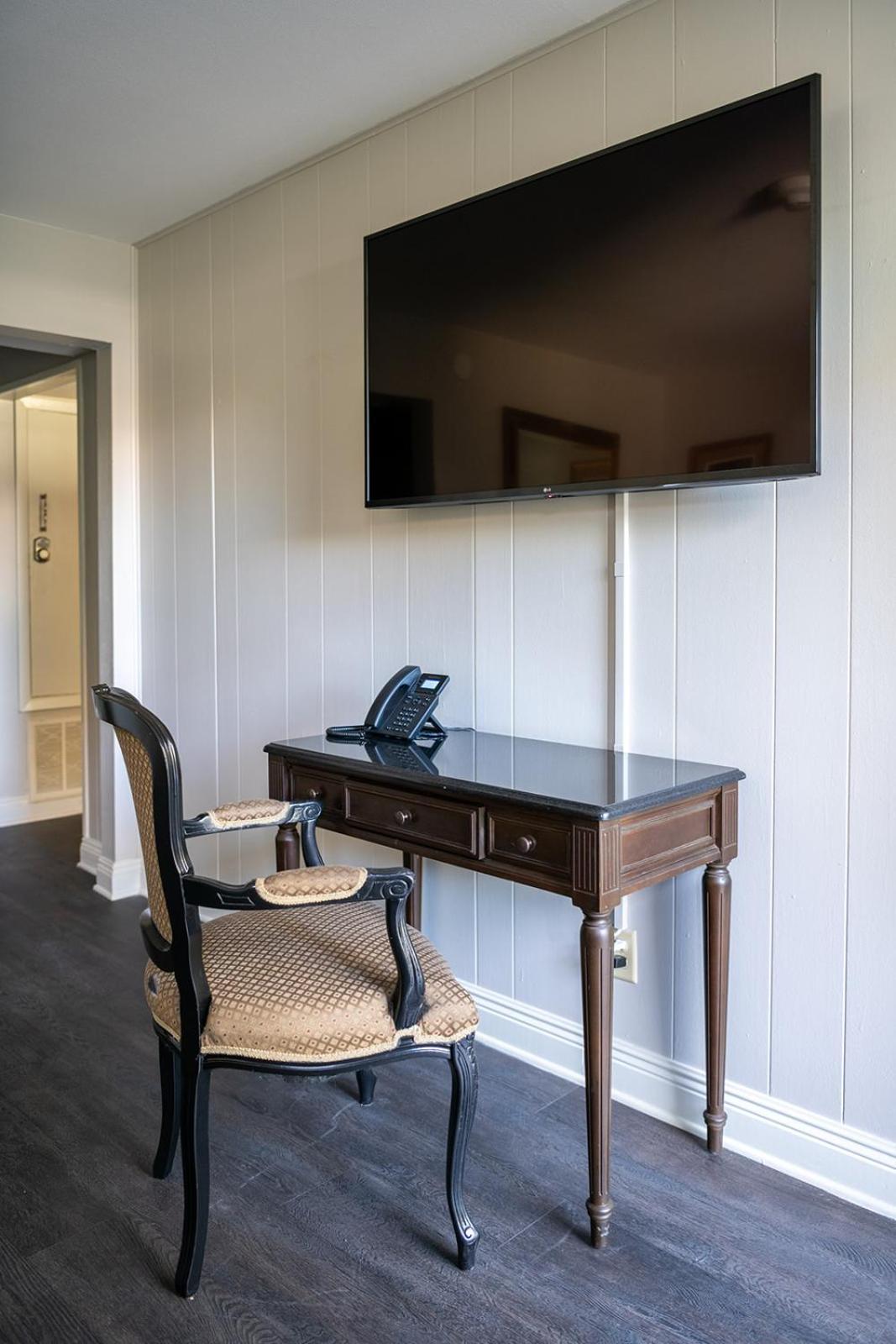 French Quarter Suites Hotel 뉴올리언스 외부 사진