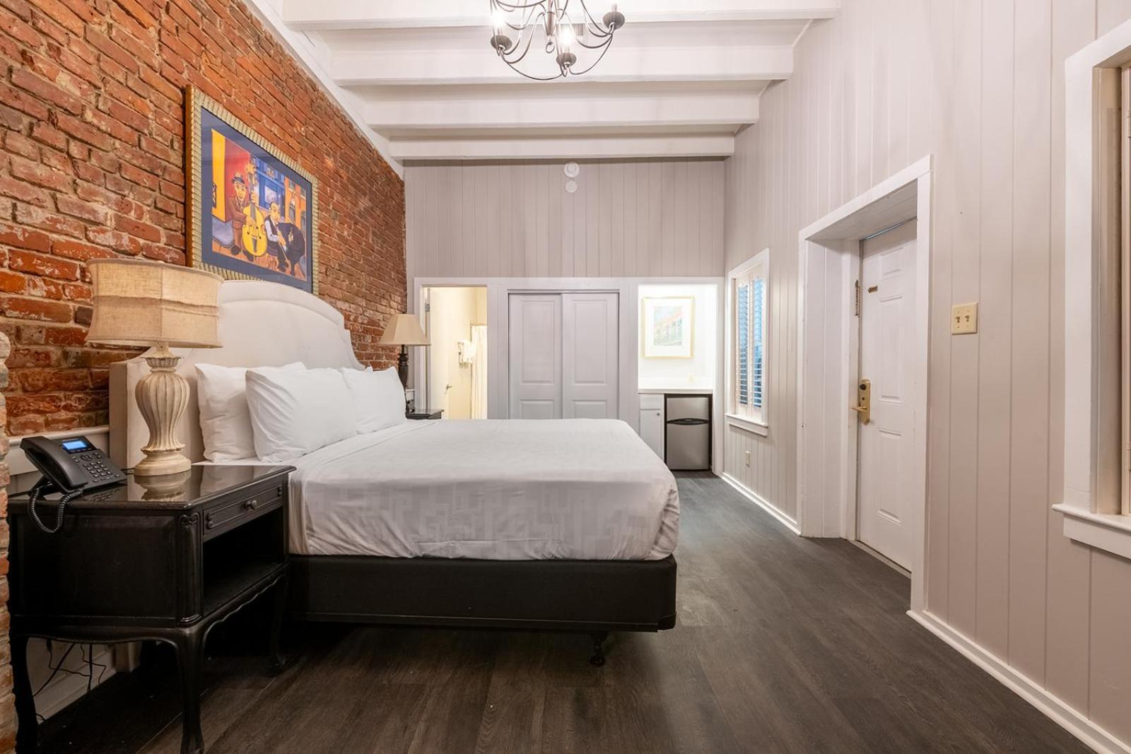French Quarter Suites Hotel 뉴올리언스 외부 사진